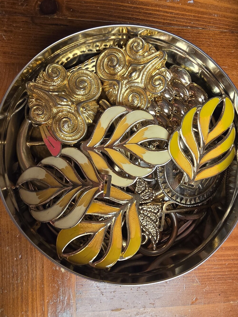 Vintage metal and some Enamel Belt Buckles and parts CollectionPlease see photo